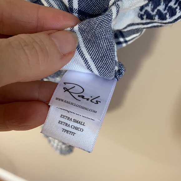 Rails Lily Lace Front Pullover Tie Neck Top XS - Picture 9 of 10